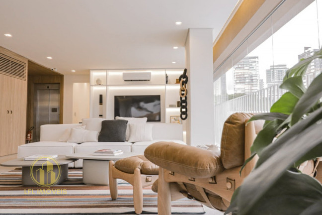 Imagem Imóvel com 4 Quartos à Venda, 193 m² em Pinheiros - São Paulo Imagem Imóvel com 4 Quartos à Venda, 193 m² em Pinheiros - São Paulo