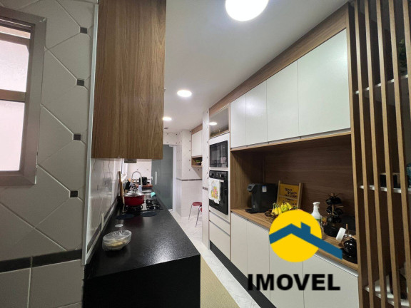 Imagem Cobertura com 3 Quartos à Venda, 202 m² em Icaraí - Niterói