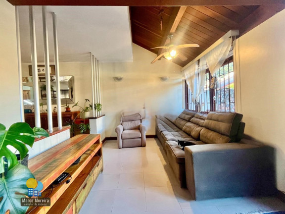 Imagem Casa com 4 Quartos à Venda, 205 m² em Itacorubi - Florianópolis Imagem Casa com 4 Quartos à Venda, 205 m² em Itacorubi - Florianópolis