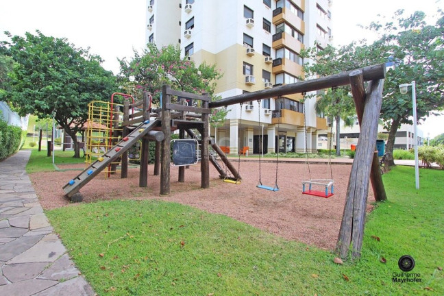 Imagem Apartamento com 3 Quartos à Venda, 90 m² em Cristal - Porto Alegre Imagem Apartamento com 3 Quartos à Venda, 90 m² em Cristal - Porto Alegre
