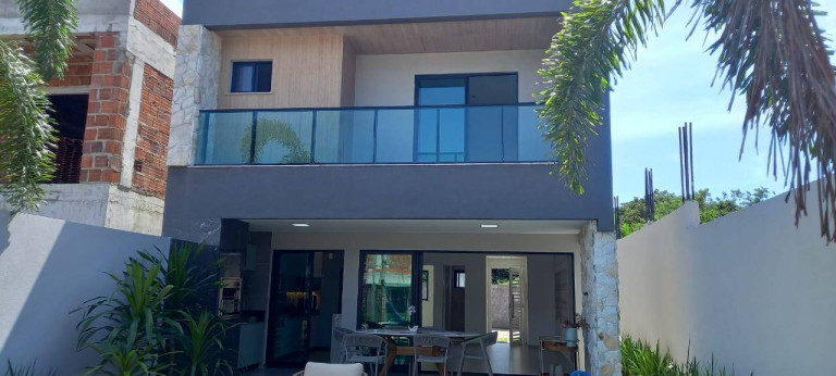 Imagem Casa com 4 Quartos à Venda, em Pedras - Eusébio Imagem Casa com 4 Quartos à Venda, em Pedras - Eusébio