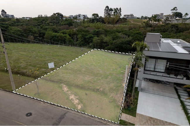 Terreno à Venda,  em Medeiros - Jundiaí