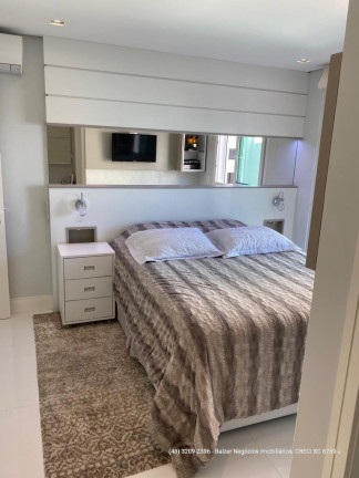 Imagem Apartamento com 2 Quartos à Venda, 223 m² em Agronômica - Florianópolis Imagem Apartamento com 2 Quartos à Venda, 223 m² em Agronômica - Florianópolis