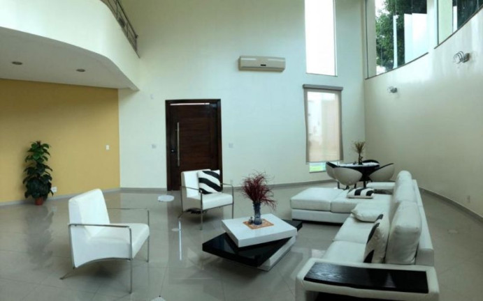 Imagem Imóvel com 4 Quartos à Venda, 750 m² em Tarumã - Manaus Imagem Imóvel com 4 Quartos à Venda, 750 m² em Tarumã - Manaus