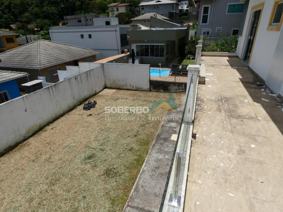 Imagem Casa com 4 Quartos à Venda, 400 m² em Vargem Grande - Teresópolis Imagem Casa com 4 Quartos à Venda, 400 m² em Vargem Grande - Teresópolis