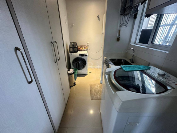 Imagem Apartamento com 3 Quartos à Venda, 120 m² em Centro - Balneário Camboriú