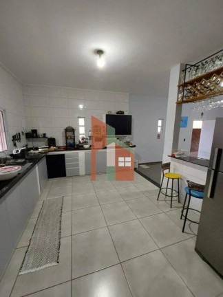 Imagem Casa com 3 Quartos à Venda, 246 m² em Piracaia Imagem Casa com 3 Quartos à Venda, 246 m² em Piracaia