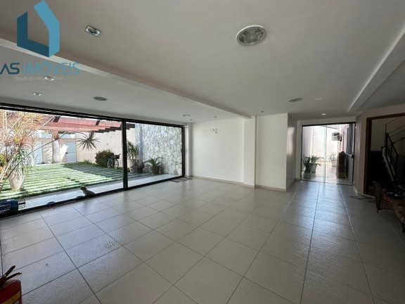 Imagem Casa com 5 Quartos à Venda, 410 m² em Novo Portinho - Cabo Frio Imagem Casa com 5 Quartos à Venda, 410 m² em Novo Portinho - Cabo Frio