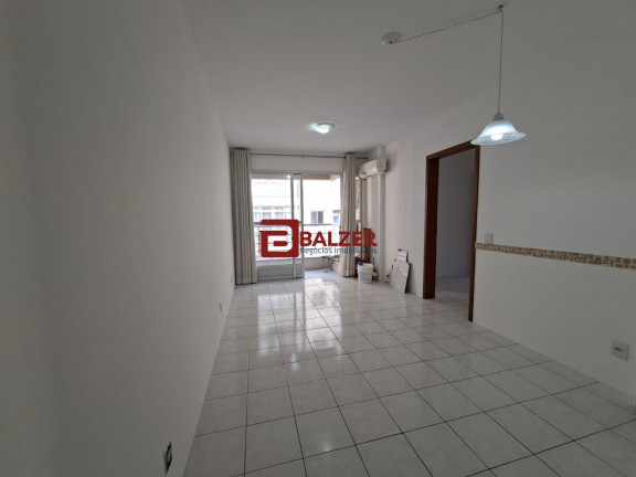 Imagem Apartamento com 2 Quartos à Venda, 77 m² em Centro - Florianópolis Imagem Apartamento com 2 Quartos à Venda, 77 m² em Centro - Florianópolis
