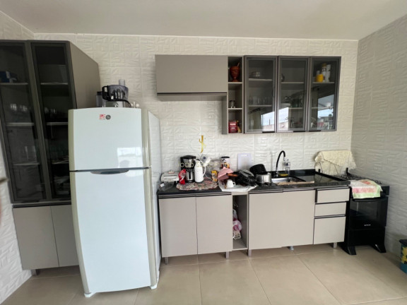 Imagem Casa com 3 Quartos para Temporada, 80 m² em Balneário Nereidas - Guaratuba Imagem Casa com 3 Quartos para Temporada, 80 m² em Balneário Nereidas - Guaratuba
