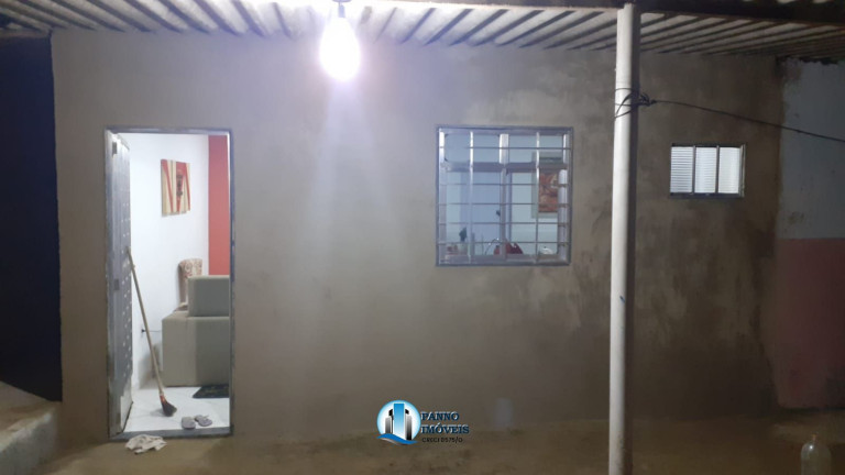 Imagem Casa com 2 Quartos à Venda, 120 m² em Saracuruna - Duque De Caxias