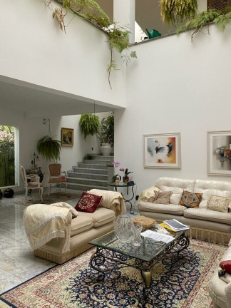 Casa com 6 Quartos à Venda, 1.178 m² em Jardim Petrópolis - São Paulo