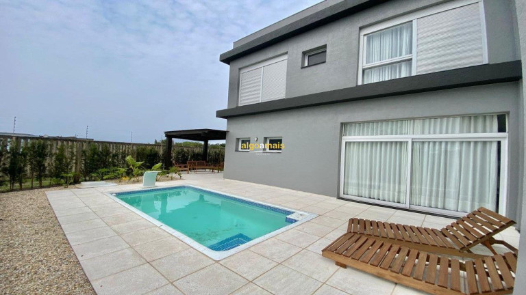Imagem Casa com 4 Quartos à Venda, 213 m² em Condominio Capao Ilhas Resort - Capão Da Canoa Imagem Casa com 4 Quartos à Venda, 213 m² em Condominio Capao Ilhas Resort - Capão Da Canoa