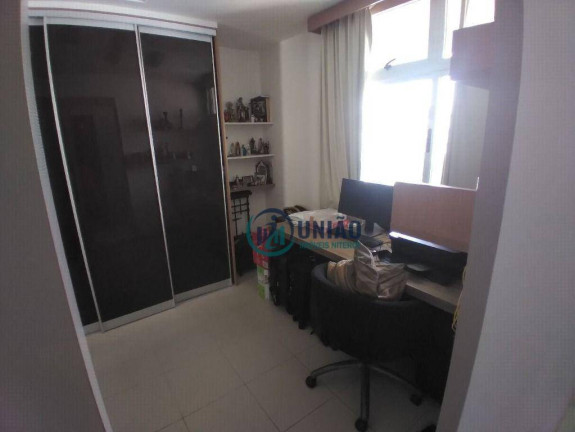 Imagem Cobertura com 4 Quartos à Venda, 290 m² em Icaraí - Niterói