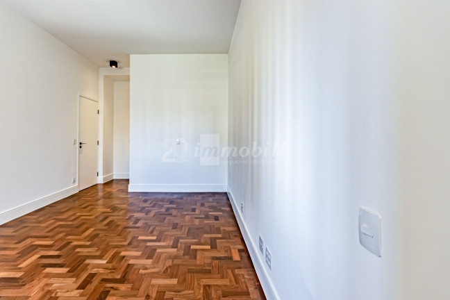 Imagem Apartamento com 3 Quartos à Venda, 212 m² em Consolação - São Paulo