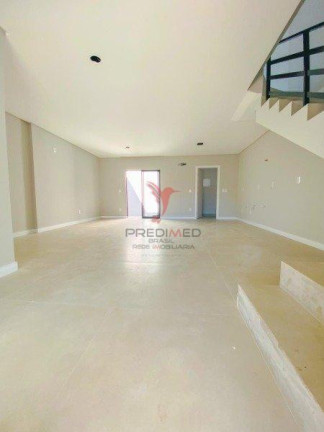 Imagem Casa com 3 Quartos à Venda, 200 m² em Itacolomi - Balneário Piçarras Imagem Casa com 3 Quartos à Venda, 200 m² em Itacolomi - Balneário Piçarras