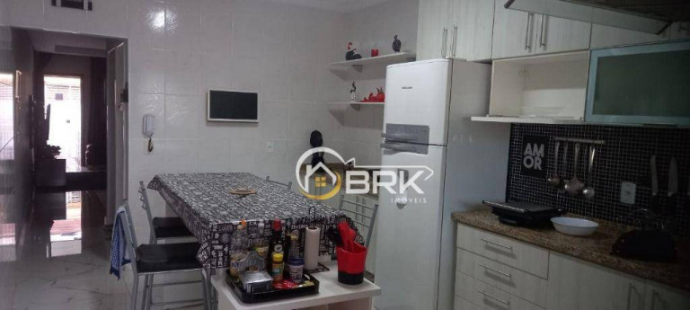 Imagem Sobrado com 3 Quartos à Venda, 190 m² em Penha - São Paulo Imagem Sobrado com 3 Quartos à Venda, 190 m² em Penha - São Paulo