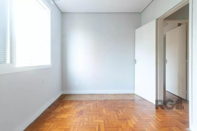 Imagem Apartamento com 2 Quartos à Venda, 87 m² em Centro Histórico - Porto Alegre Imagem Apartamento com 2 Quartos à Venda, 87 m² em Centro Histórico - Porto Alegre