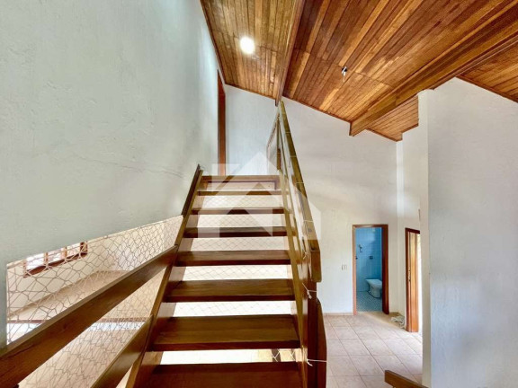 Imagem Casa de Condomínio com 5 Quartos à Venda, 360 m² em São Fernando Residência - Barueri Imagem Casa de Condomínio com 5 Quartos à Venda, 360 m² em São Fernando Residência - Barueri