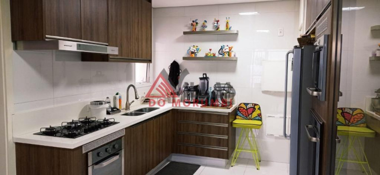Imagem Cobertura com 4 Quartos à Venda, 283 m² em Vila Suzana - São Paulo Imagem Cobertura com 4 Quartos à Venda, 283 m² em Vila Suzana - São Paulo