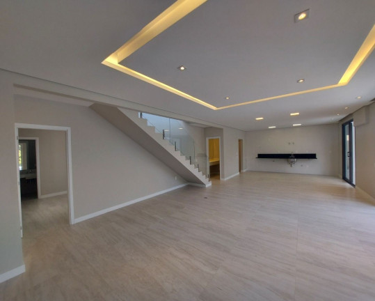 Imagem Casa com 5 Quartos à Venda, 348 m² em Medeiros - Jundiaí Imagem Casa com 5 Quartos à Venda, 348 m² em Medeiros - Jundiaí