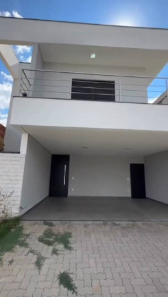 Imagem Casa com 3 Quartos à Venda, 200 m² em Paulínia Imagem Casa com 3 Quartos à Venda, 200 m² em Paulínia