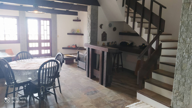 Imagem Sobrado com 6 Quartos à Venda, 499 m² em Balneário Uirapuru - Itapoá Imagem Sobrado com 6 Quartos à Venda, 499 m² em Balneário Uirapuru - Itapoá