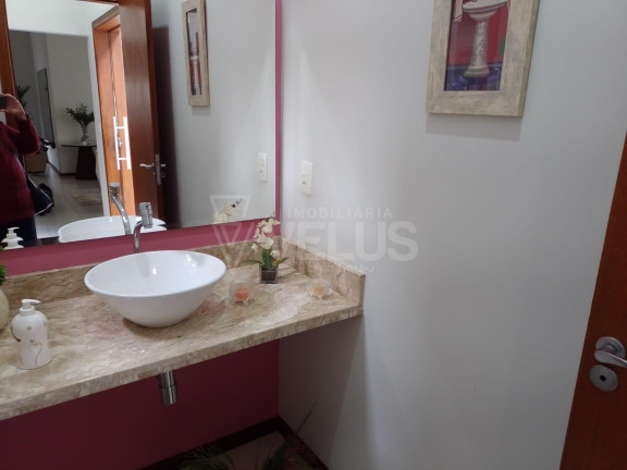 Imagem Casa com 2 Quartos à Venda, 500 m² em Centro - Itapetininga Imagem Casa com 2 Quartos à Venda, 500 m² em Centro - Itapetininga