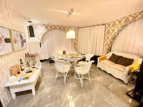 Imagem Apartamento com 3 Quartos à Venda, 158 m² em Centro - Balneário Camboriú Imagem Apartamento com 3 Quartos à Venda, 158 m² em Centro - Balneário Camboriú