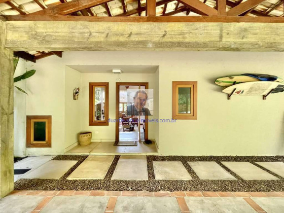 Imagem Casa com 4 Quartos à Venda, 540 m² em Chácara Vale Do Rio Cotia - Carapicuíba Imagem Casa com 4 Quartos à Venda, 540 m² em Chácara Vale Do Rio Cotia - Carapicuíba