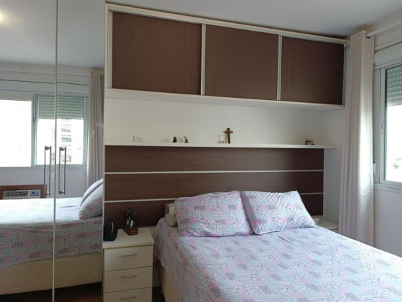 Imagem Apartamento com 3 Quartos à Venda, 84 m² em Jardim Botânico - Porto Alegre