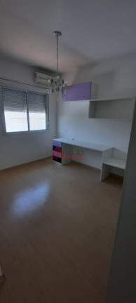 Imagem Sobrado com 3 Quartos à Venda, 300 m² em Vila Suzana - São Paulo Imagem Sobrado com 3 Quartos à Venda, 300 m² em Vila Suzana - São Paulo