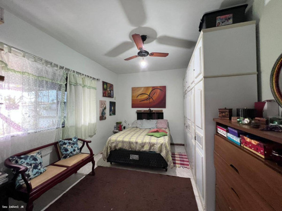 Imagem Casa com 1 Quarto à Venda, 315 m² em Ponte Dos Leites - Araruama