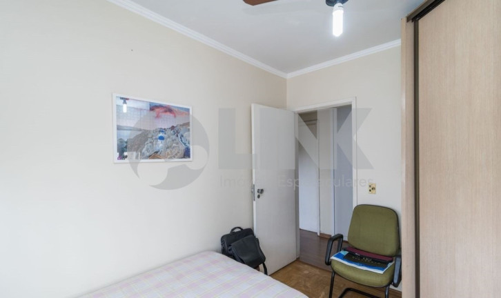 Imagem Imóvel com 3 Quartos à Venda, 185 m² em São João - Porto Alegre
