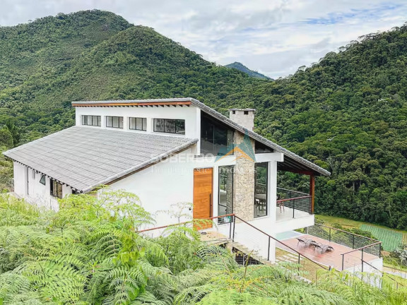 Imagem Casa com 4 Quartos à Venda, 750 m² em Vargem Grande - Teresópolis Imagem Casa com 4 Quartos à Venda, 750 m² em Vargem Grande - Teresópolis
