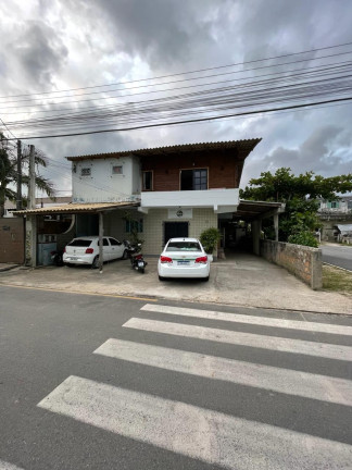 Imagem Casa com 2 Quartos à Venda, 288 m² em Monte Alegre - Camboriú Imagem Casa com 2 Quartos à Venda, 288 m² em Monte Alegre - Camboriú