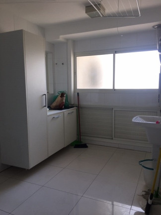 Imagem Apartamento com 3 Quartos para Alugar, 234 m² em Vila Nova Conceição - São Paulo Imagem Apartamento com 3 Quartos para Alugar, 234 m² em Vila Nova Conceição - São Paulo