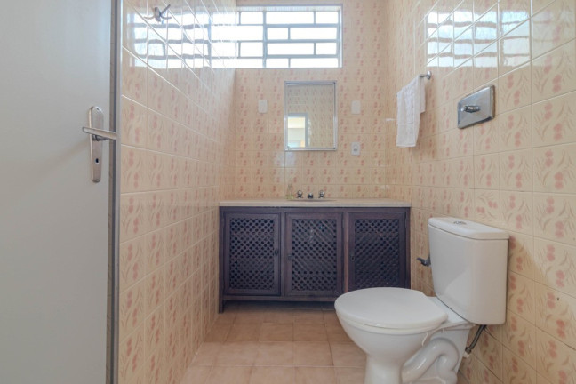 Imagem Casa com 3 Quartos à Venda, 259 m² em Bom Jesus - Porto Alegre Imagem Casa com 3 Quartos à Venda, 259 m² em Bom Jesus - Porto Alegre