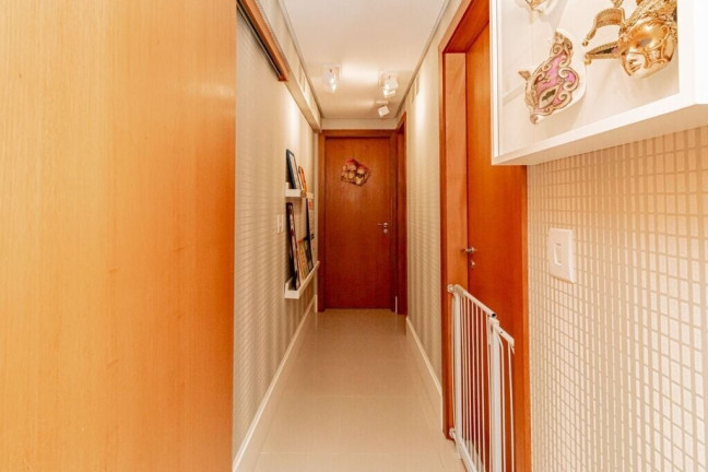 Imagem Apartamento com 3 Quartos à Venda, 91 m² em Petrópolis - Porto Alegre Imagem Apartamento com 3 Quartos à Venda, 91 m² em Petrópolis - Porto Alegre