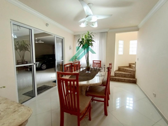 Imagem Casa com 3 Quartos à Venda, 198 m² em Monza - Colombo Imagem Casa com 3 Quartos à Venda, 198 m² em Monza - Colombo