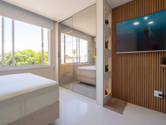Imagem Imóvel com 1 Quarto à Venda, 26 m² em Cidade Baixa - Porto Alegre Imagem Imóvel com 1 Quarto à Venda, 26 m² em Cidade Baixa - Porto Alegre