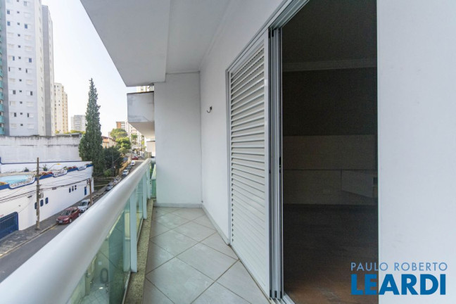 Imagem Sobrado com 3 Quartos à Venda, 228 m² em Vila Gilda - Santo André Imagem Sobrado com 3 Quartos à Venda, 228 m² em Vila Gilda - Santo André