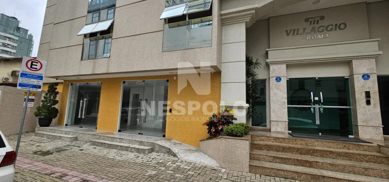 Imóvel Comercial para Alugar, 212 m² em Centro - Balneario Camboriu