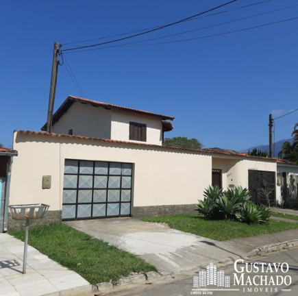Imagem Casa com 3 Quartos à Venda, 140 m² em Jardim Itatiaia - Itatiaia