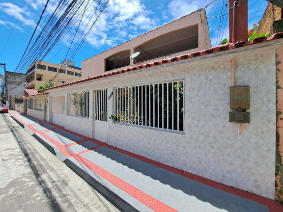 Imagem Casa com 3 Quartos à Venda, 250 m² em Santa Mônica Popular - Vila Velha Imagem Casa com 3 Quartos à Venda, 250 m² em Santa Mônica Popular - Vila Velha