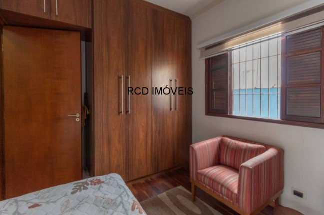 Imagem Sobrado com 4 Quartos à Venda, 189 m² em Jardim Santos Dumont - São Paulo