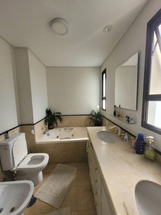 Imagem Apartamento com 4 Quartos à Venda, 201 m² em Moema - São Paulo Imagem Apartamento com 4 Quartos à Venda, 201 m² em Moema - São Paulo