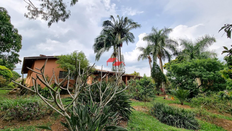 Imagem Chácara com 4 Quartos à Venda, 2.800 m² em Centro - Piracaia
