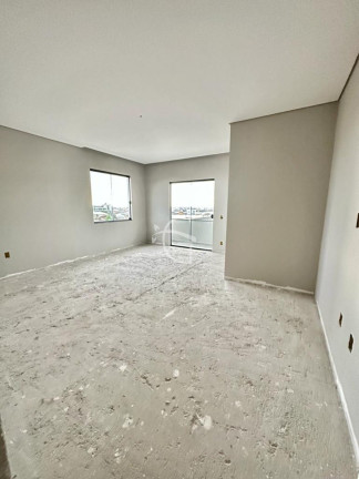 Imagem Casa com 3 Quartos à Venda, 191 m² em Iririú - Joinville
