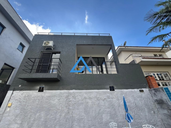 Imagem Casa com 3 Quartos à Venda, 290 m² em Suru - Santana De Parnaíba Imagem Casa com 3 Quartos à Venda, 290 m² em Suru - Santana De Parnaíba